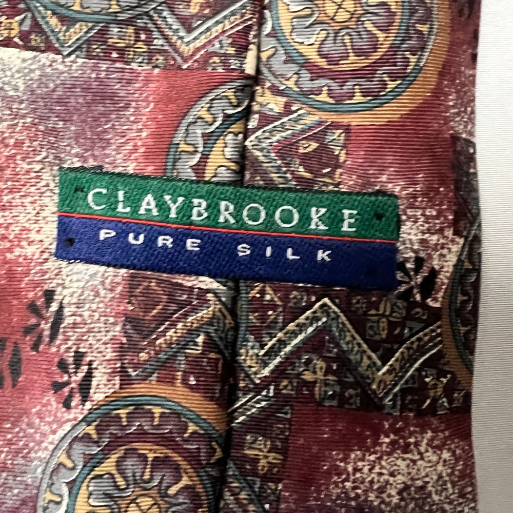 Claybrooke Mens Pure Silk Tie Burgundy Gold Medallion Geometric Sandwashed 4"